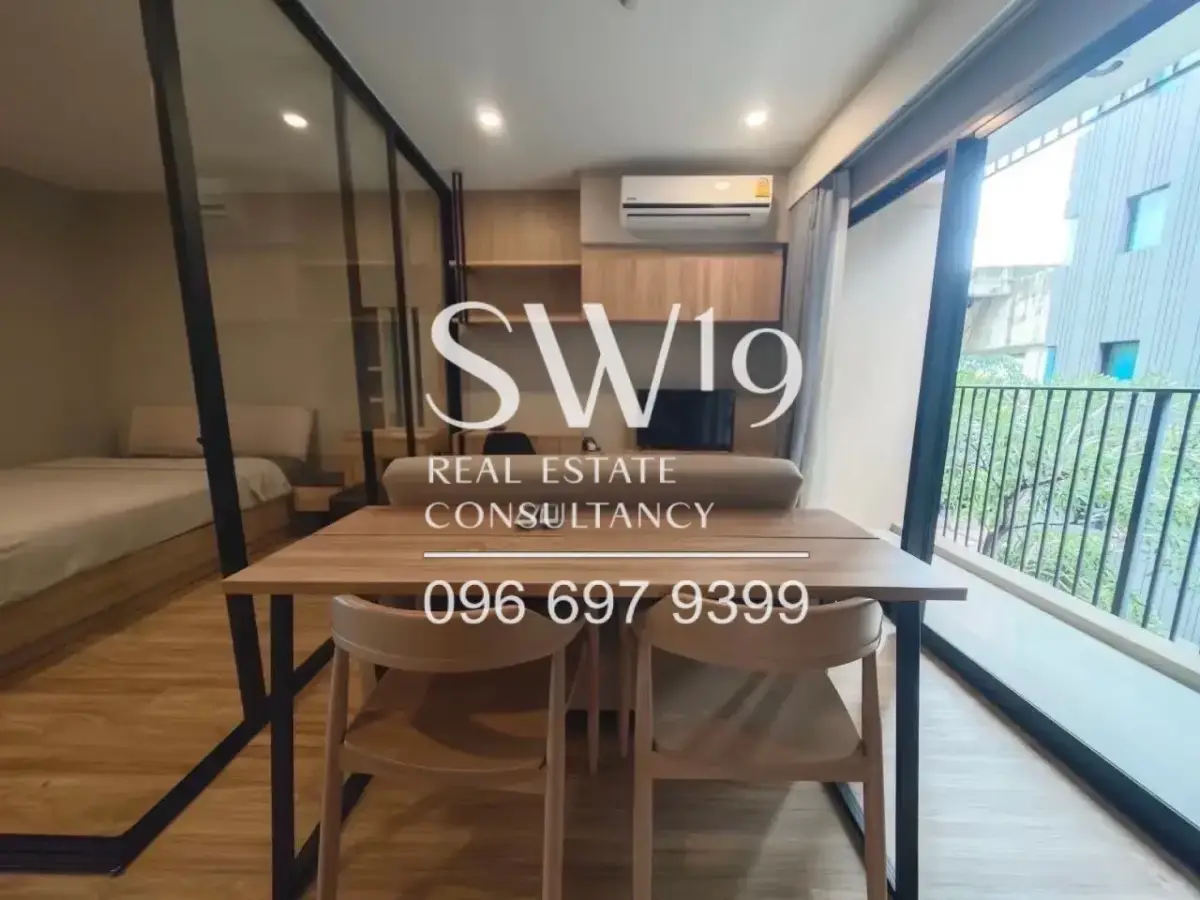 Blossom Condo Sathorn-Charoenrat (JJ1793)