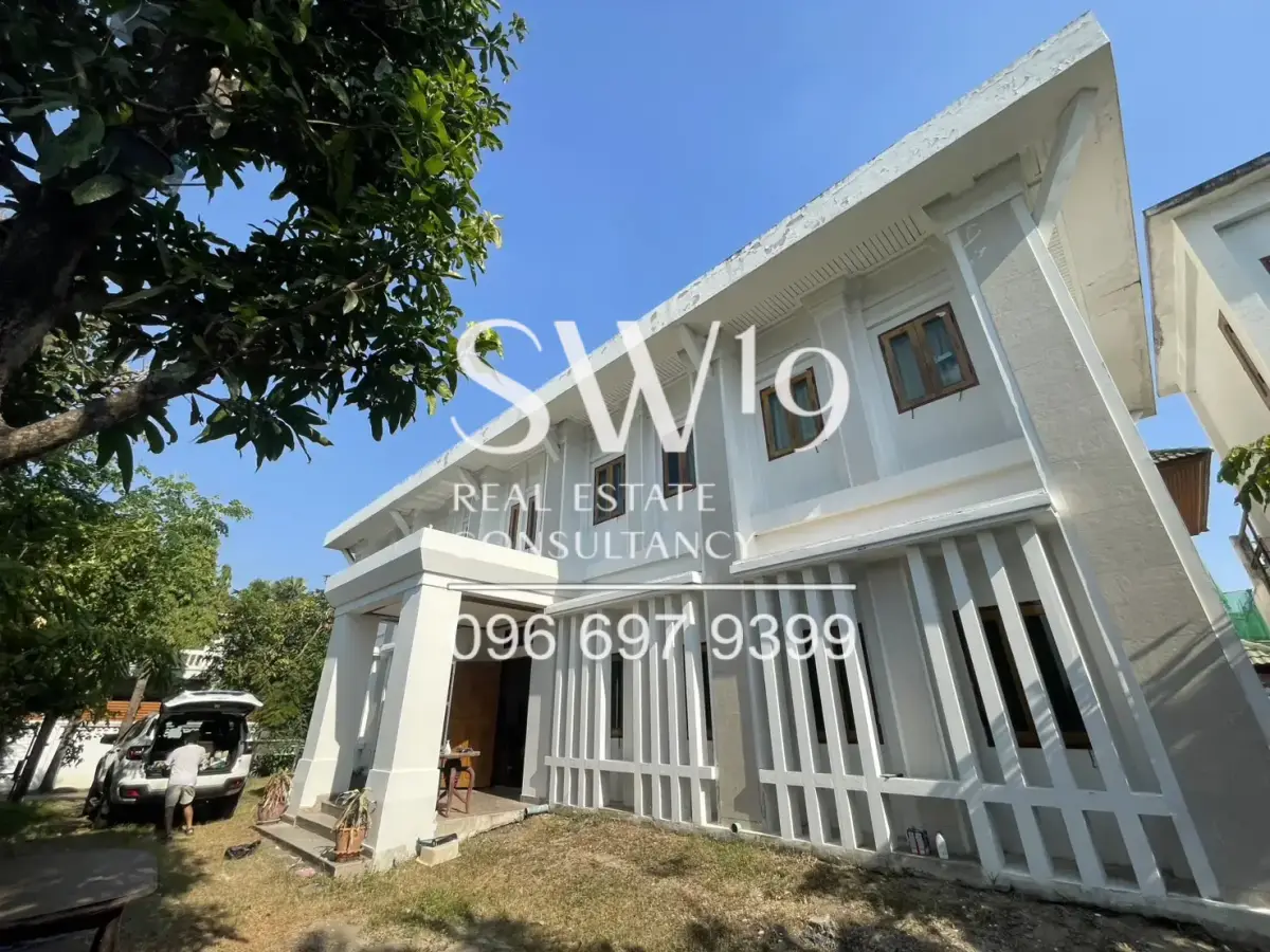 โฮมออฟฟิศ ซอยลาดปลาเค้า14 (JJ1842)