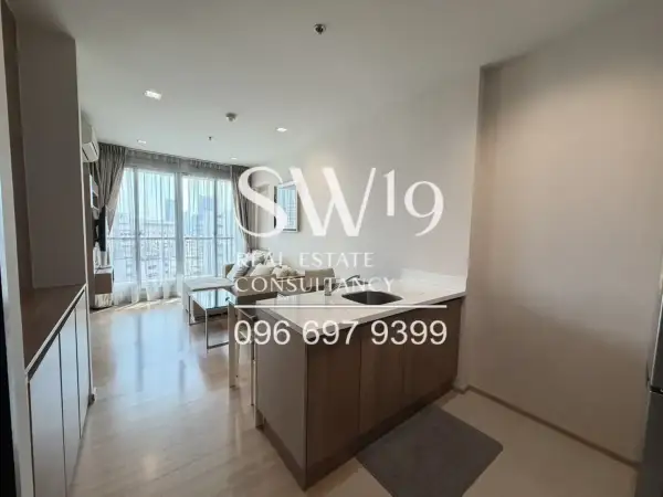 RHYTHM Sathorn (JJ1853)