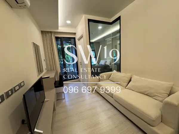 VTARA Sukhumvit 36 (JJ2011) - 2