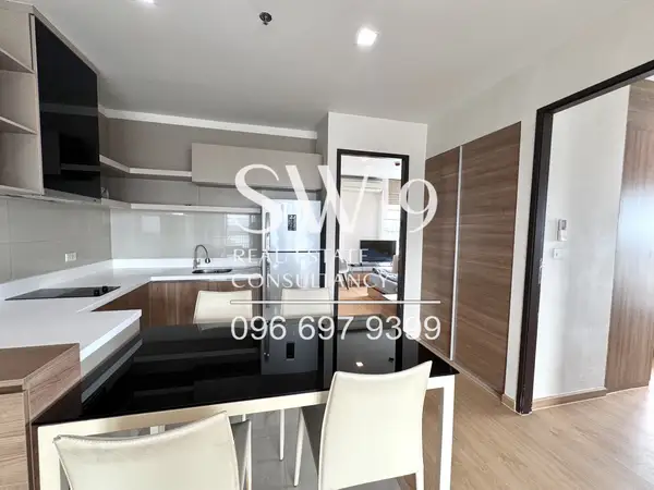 Rhythm Sathorn (JJ2039) - 2