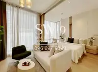 Ashton Silom (JJ2048) - 2