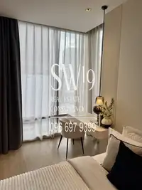Ashton Silom (JJ2048) - 11