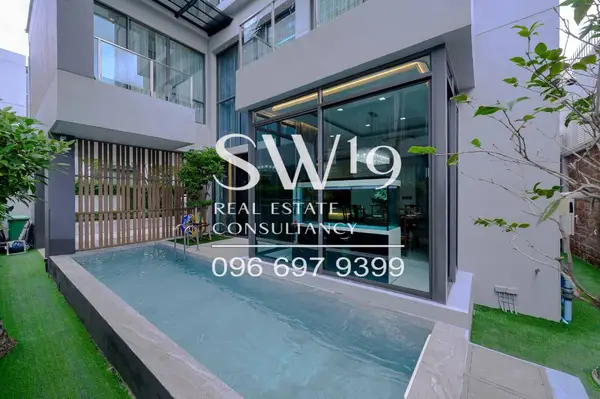 เดอะ เจนทริ เอกมัย – ลาดพร้าว (JJ2082) - 3