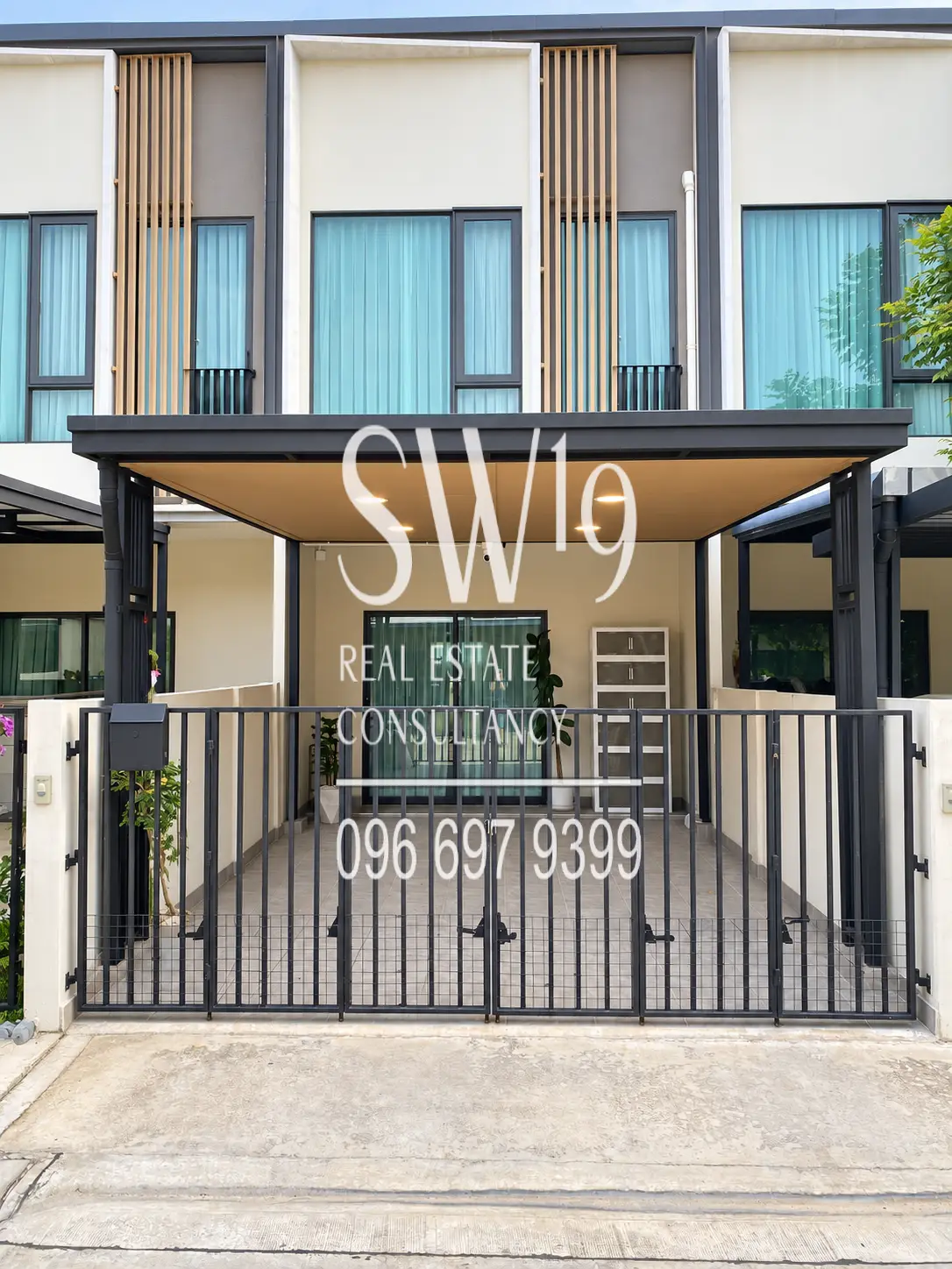 Altitude Kraf Bangna (JJ2095)
