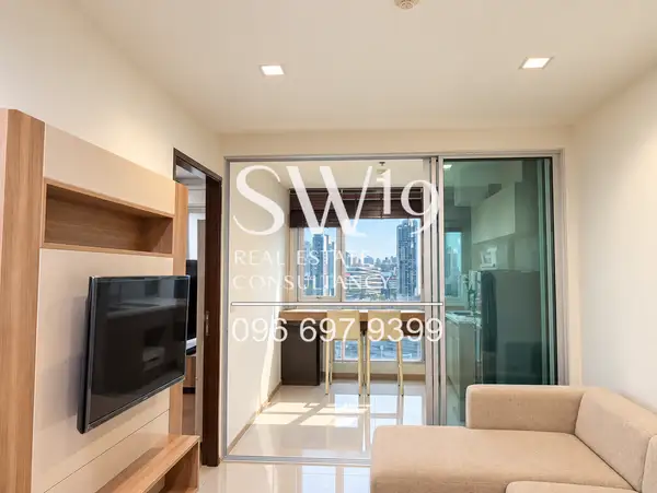 Rhythm Sathorn (JJ2096)