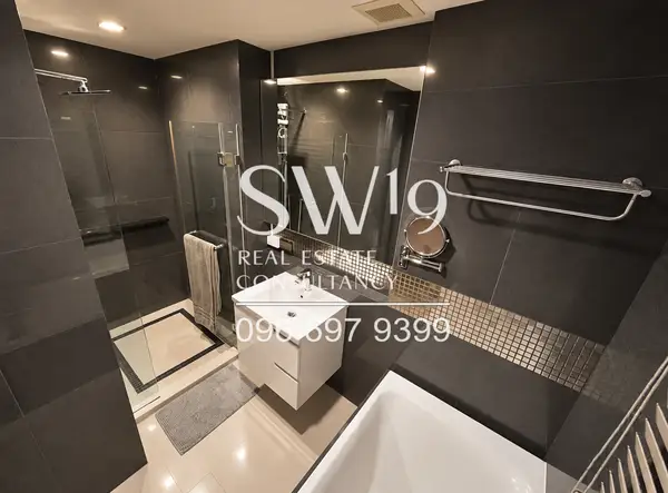 Rhythm Sathorn (JJ2121) - 5