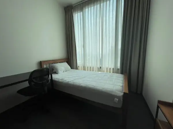 Edge Sukhumvit 23 (JJ0951) - 3