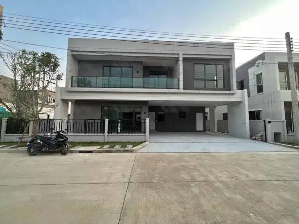 	เซนโทร บางนา (JJ1002) - 2