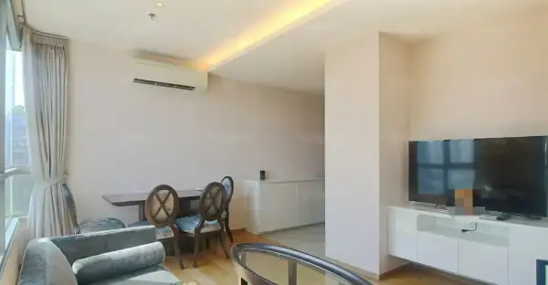 เอช สุขุมวิท 43 (JJ1044) - 2