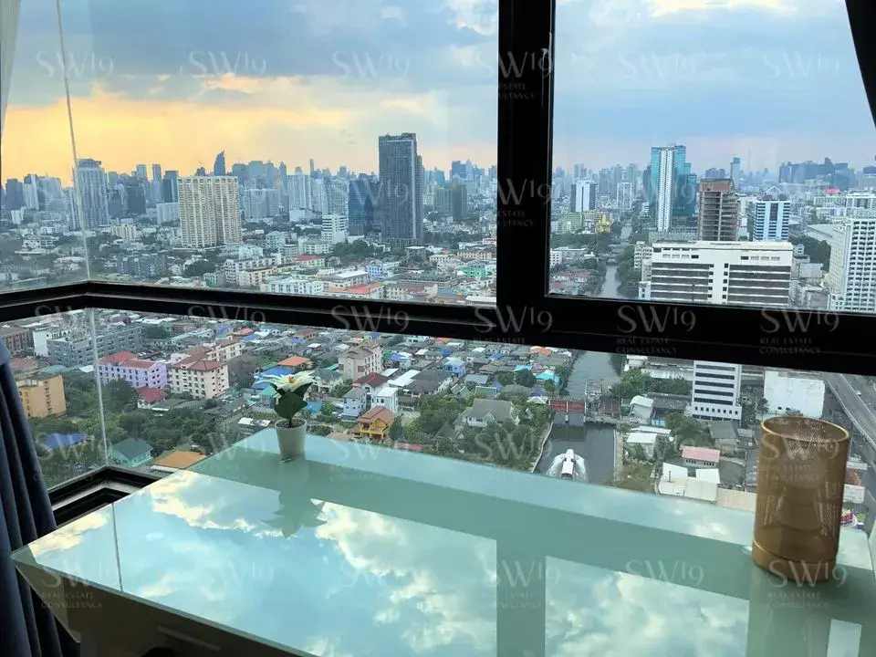 เดอะทรี สุขุมวิท 71 - เอกมัย (JJ1042)