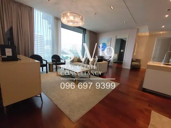 Marque Sukhumvit (JJ1235) - 2
