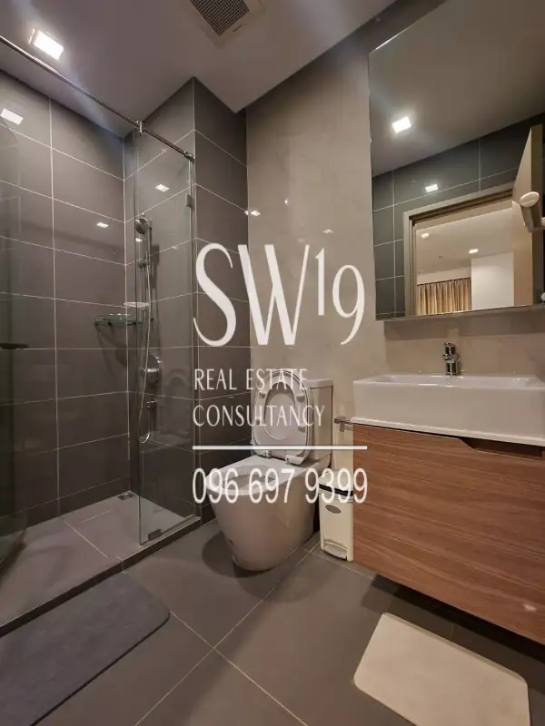 M Thonglor 10 (JJ1287) - 5