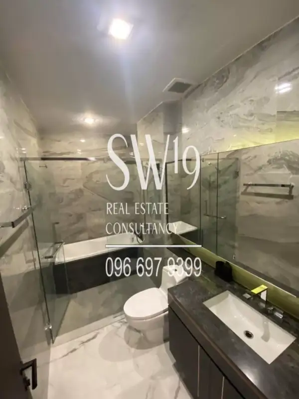 LAVIQ Sukhumvit 57 (JJ1401) - 2