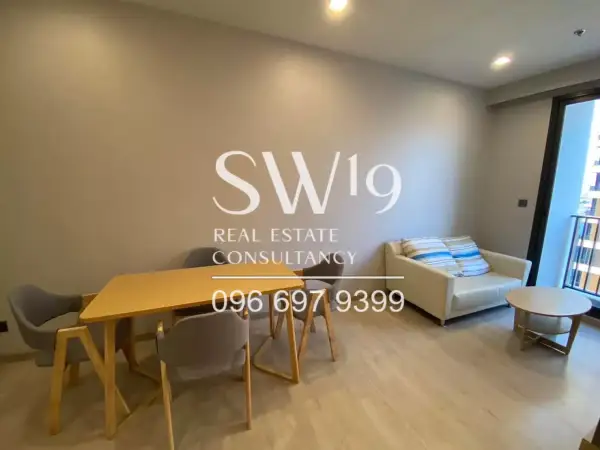M Thonglor 10 (JJ1424) - 3