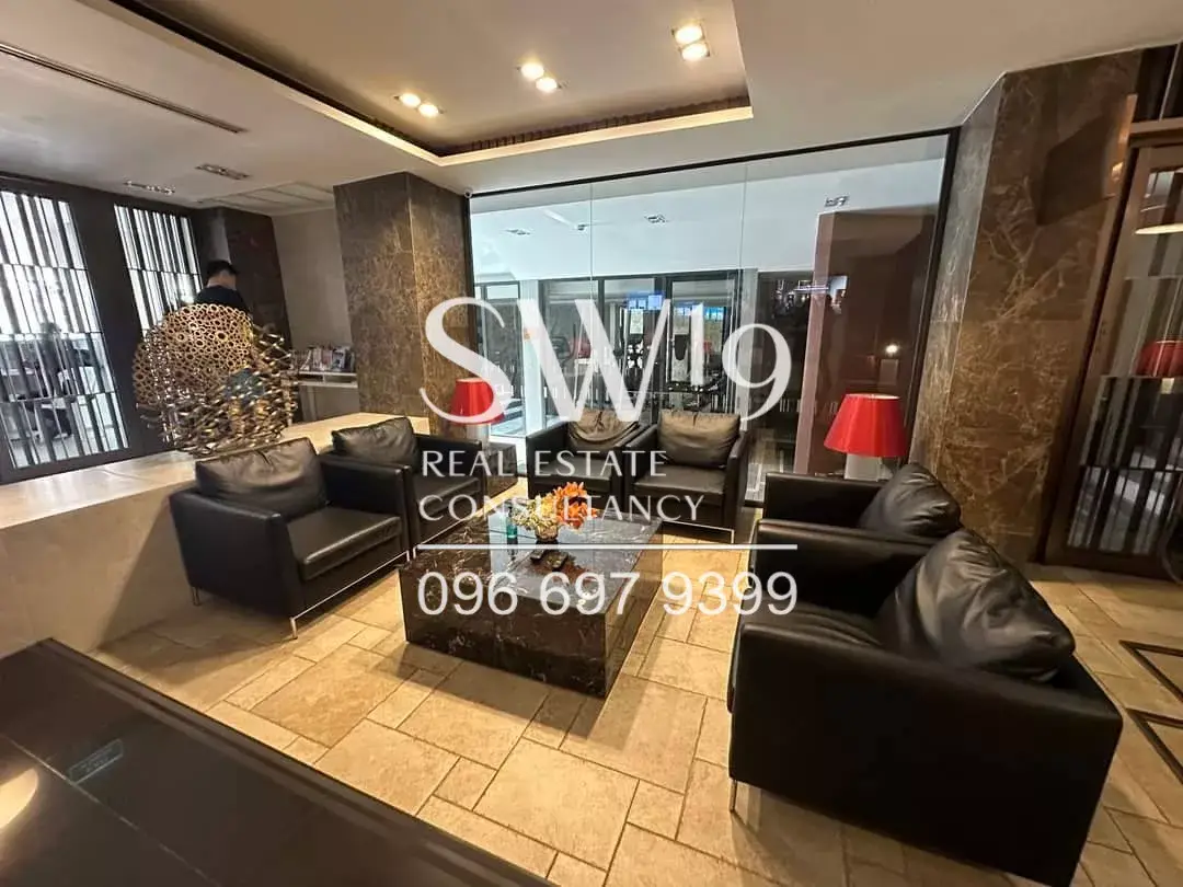 Runesu Thonglor 5 (JJ1443)